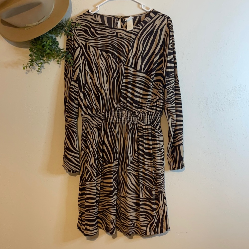 H&M-NWT Tan/Brown Zebra Animal Print Long Sleeved Contemporary Mini Dress Sz 8